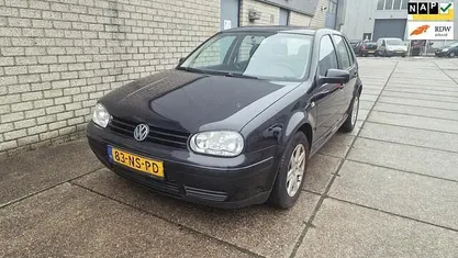 Occasion VW Golf IV Ocean 105 PK (77 kW) 2004 Zwart Hatchback