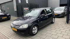 Zwart Gebruikt 2003 Opel Corsa Elegance Hatchback | € 1.499 (Eerlijke prijs)