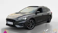 Grijs Gebruikt 2020 Ford Focus ST-Line X Stationwagen | € 19.995 (Eerlijke prijs)