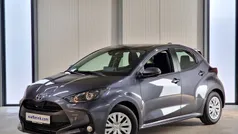 Grijs Gebruikt 2023 Toyota Yaris Hybrid Active Hatchback | € 21.950 (Eerlijke prijs)