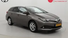 Gebruikt 2017 Toyota Auris Touring Sports Stationwagen | € 17.999 (Eerlijke prijs)