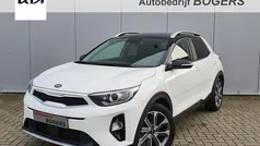 Gebruikt 2019 Kia Stonic SUV | € 14.940 (Eerlijke prijs)