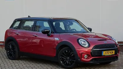 Occasion Mini Cooper Clubman 192 PK (141 kW) 2020 Rood (metallic) Stationwagen