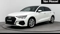 Wit Gebruikt 2022 Audi A3 Sportback e-tron Competition Sedan | € 33.900 (Eerlijke prijs)