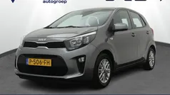 Grijs, metallic lak Gebruikt 2022 Kia Picanto 2 Hatchback | € 14.450 (Goede deal)