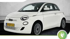 Wit Gebruikt 2022 Fiat 500e Icon Hatchback | € 14.825 (Eerlijke prijs)