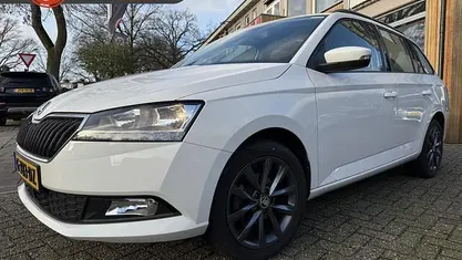 Wit Gebruikt 2019 Skoda Fabia Business Line Stationwagen | € 11.900 (Eerlijke prijs)