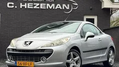 Grijs, metallic lak Gebruikt 2007 Peugeot 207 CC Cabriolet | € 3.945 (Eerlijke prijs)