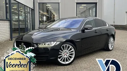 Zwart Gebruikt 2015 Jaguar XE Portfolio Sedan | € 16.945 (Super prijs)