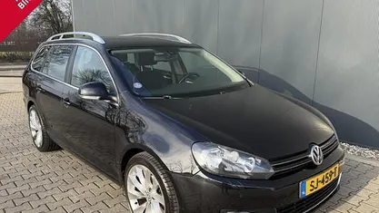 Zwart Occasion 2011 VW Golf Highline Stationwagen | € 5.990 (Eerlijke prijs)