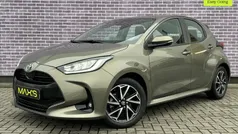 Gebruikt 2023 Toyota Yaris Hybrid Hatchback | € 22.894 (Eerlijke prijs)