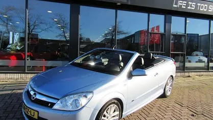 Occasion 2007 Opel Astra Cabriolet Cabriolet | € 2.424 (Eerlijke prijs)