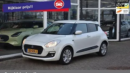 Wit Occasion 2019 Suzuki Swift Hatchback | € 11.444 (Eerlijke prijs)