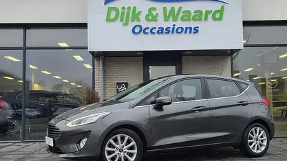 Grijs Occasion 2018 Ford Fiesta Titanium Hatchback | € 7.450 (Eerlijke prijs)