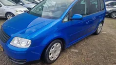Blauw Gebruikt 2006 VW Touran MPV | € 999 (Goede deal)