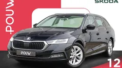 Zwart (metallic) Gebruikt 2020 Skoda Octavia First Edition Stationwagen | € 19.450 (Eerlijke prijs)