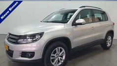 Grijs, metallic lak Gebruikt 2012 VW Tiguan Comfortline SUV | € 10.995 (Eerlijke prijs)