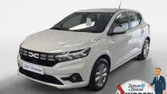 Blanc glacier 369 Gebruikt 2023 Dacia Sandero Expression Hatchback | € 16.935 (Eerlijke prijs)