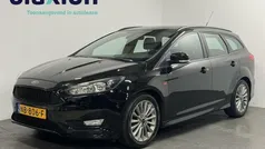 Gebruikt 2017 Ford Focus ST-Line Stationwagen | € 13.400 (Eerlijke prijs)