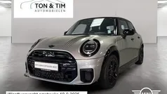 Gebruikt 2025 Mini John Cooper Works Hatchback | € 38.900 (Eerlijke prijs)