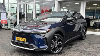 Blauw Occasion 2022 Toyota bZ4X Edition SUV | € 34.900 (Eerlijke prijs)