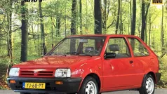 Rood Gebruikt 1990 Nissan Micra Hatchback | € 3.899