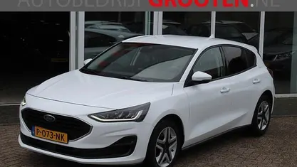 Wit Occasion 2022 Ford Focus Hatchback | € 11.988 (Eerlijke prijs)