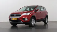 Rood Gebruikt 2019 Ford Kuga Trend SUV | € 20.335 (Eerlijke prijs)
