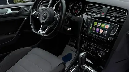 Occasion 2017 VW Golf VII R-line Hatchback | € 11.950 (Eerlijke prijs)