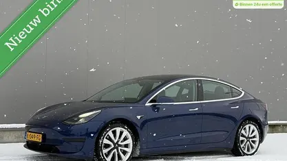 Gebruikt 2020 Tesla Model 3 Standard Range Sedan | € 16.995 (Eerlijke prijs)