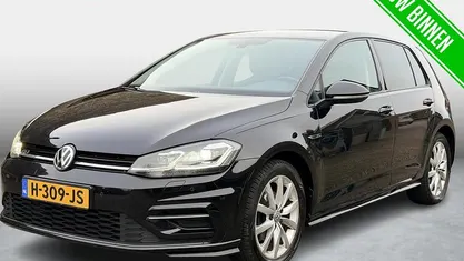 Occasion 2020 VW Golf VII Highline Hatchback | € 14.450 (Super prijs)
