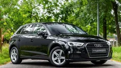 Zwart Gebruikt 2019 Audi A3 Sportback Sedan | € 19.495 (Eerlijke prijs)