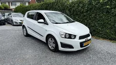 Wit Gebruikt 2011 Chevrolet Aveo LT Hatchback | € 2.745 (Eerlijke prijs)