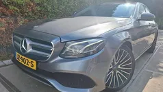 Grijs Gebruikt 2016 Mercedes E220 Prestige Sedan | € 15.900 (Goede deal)