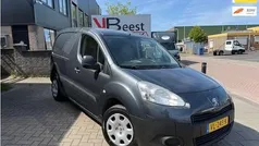 Grijs Gebruikt 2015 Peugeot Partner Van | € 4.850 (Eerlijke prijs)