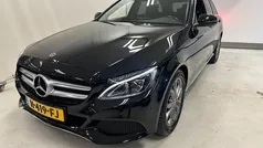 Zwart (metallic) Gebruikt 2017 Mercedes C180 Ambition Stationwagen | € 18.995 (Super prijs)