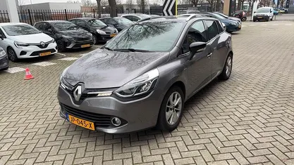 Occasion Renault Clio GrandTour LIMITED 90 PK (66 kW) 2016 Stationwagen