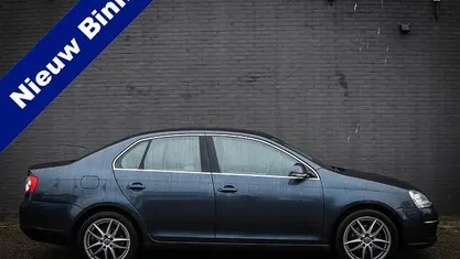 Occasion 2009 VW Jetta Comfortline Sedan | € 4.950 (Eerlijke prijs)