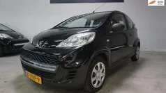 Zwart Gebruikt 2011 Peugeot 107 Hatchback | € 3.999 (Eerlijke prijs)