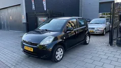 Zwart Gebruikt 2008 Daihatsu Sirion Hatchback | € 999 (Eerlijke prijs)