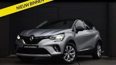 Grijs Gebruikt 2022 Renault Captur Intens SUV | € 22.949 (Eerlijke prijs)