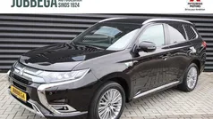 Gebruikt 2021 Mitsubishi Outlander Instyle SUV | € 30.999 (Eerlijke prijs)