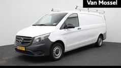 Wit Gebruikt 2023 Mercedes Vito MPV | € 24.900 (Goede deal)