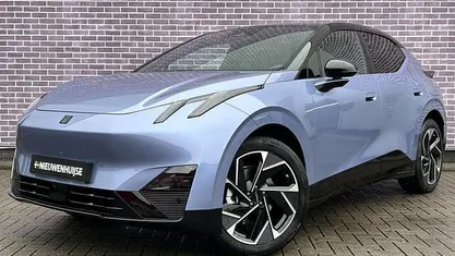 Nieuw Lynk & Co 02 200 kW (273 PK) 2026 Blauw SUV