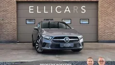 Grijs Gebruikt 2022 Mercedes A250 Style Sedan | € 27.990 (Super prijs)