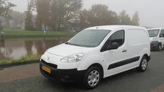 Wit Gebruikt 2013 Peugeot Partner Van | € 4.450 (Eerlijke prijs)