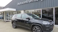 Gebruikt 2024 Jeep Compass Altitude SUV | € 34.499 (Eerlijke prijs)