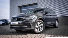 Gebruikt 2022 VW Tiguan Life SUV | € 31.895 (Super prijs)