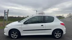 Wit Gebruikt 2011 Peugeot 206+ Hatchback | € 2.795 (Eerlijke prijs)