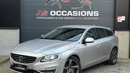 Grijs Occasion 2014 Volvo V60 R-Design Stationwagen | € 5.499